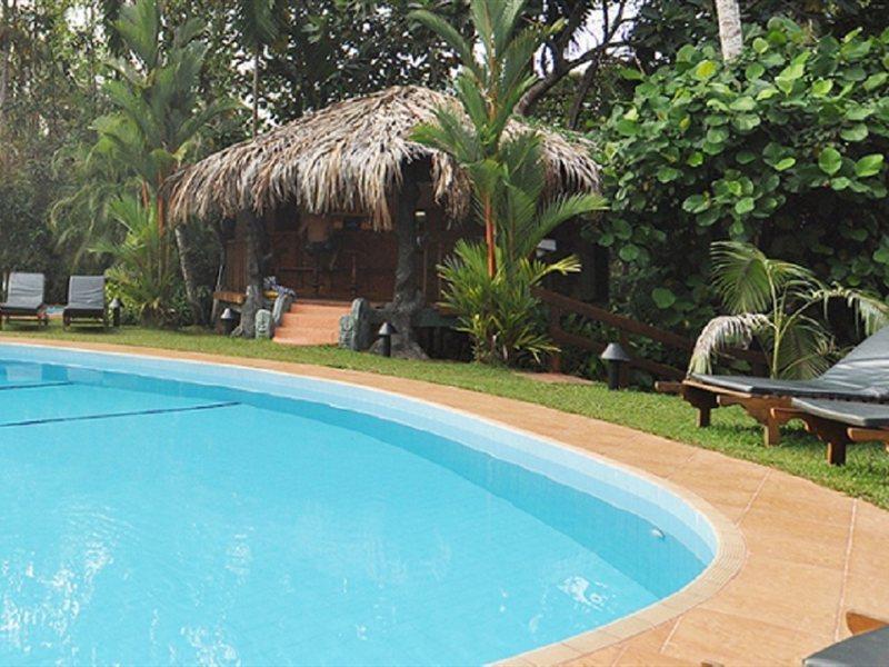 Hotel Dalmanuta Gardens Dharga Town Exterior foto